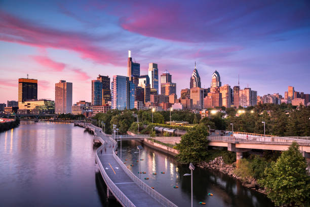 8,900+ Philadelphia Cityscape Stock Photos, Pictures & Royalty ...